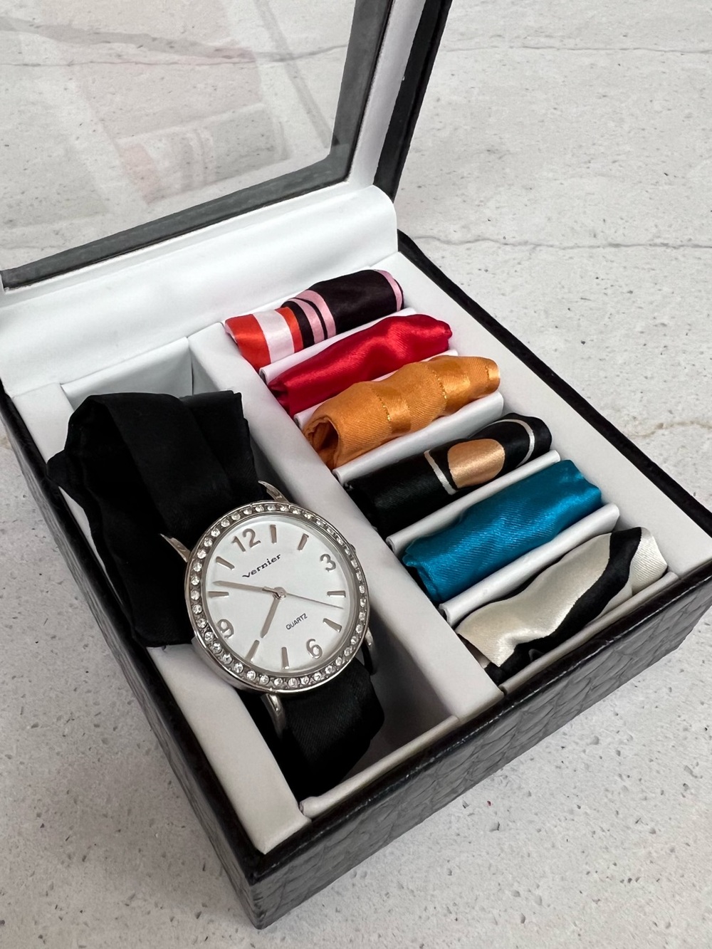 Beautiful VERNIER women’s quartz wristwatch set
